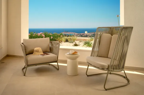 Lounge area second angle